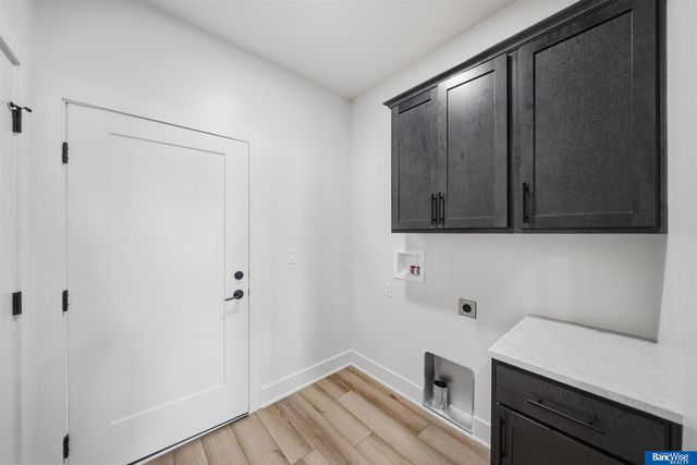 4000 Primrose Place, Lincoln, NE 68516