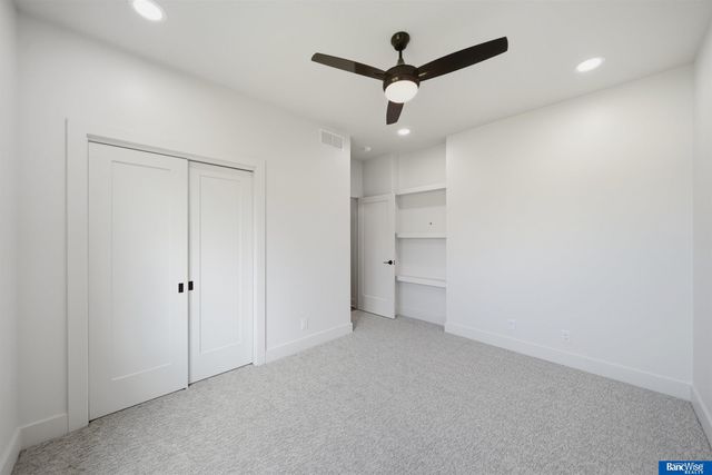 4000 Primrose Place, Lincoln, NE 68516
