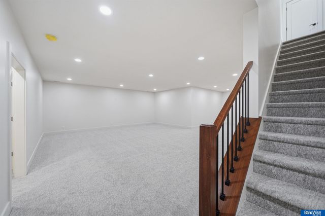 4000 Primrose Place, Lincoln, NE 68516