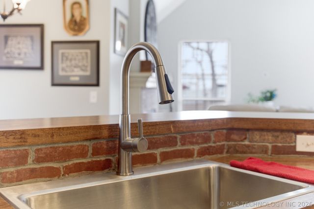 2619 Woodstone Drive, Catoosa, OK 74015