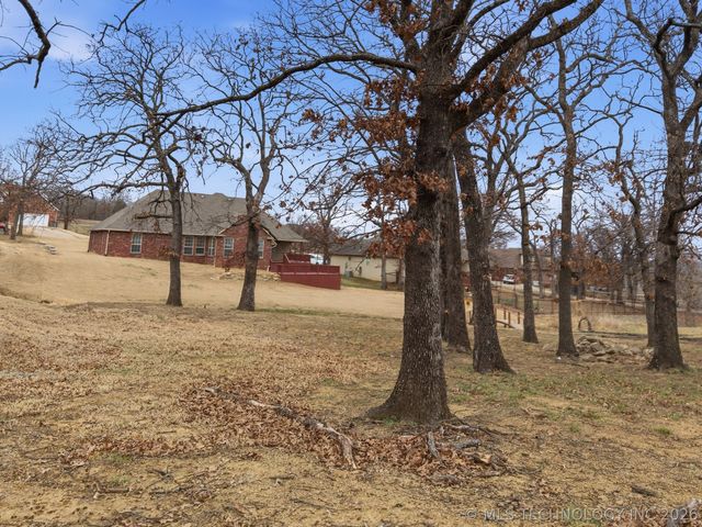 2619 Woodstone Drive, Catoosa, OK 74015