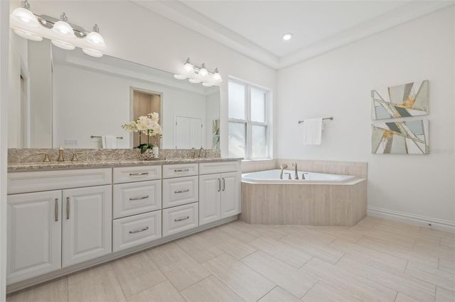 16712 COURTYARD LOOP, Land O Lakes, FL 34638