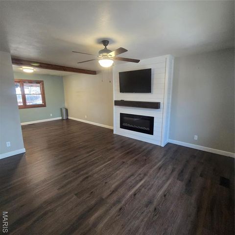 2708 Victoria Road, Festus, MO 63028