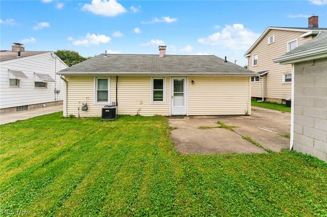 1625 Everett Avenue, Youngstown, OH 44514