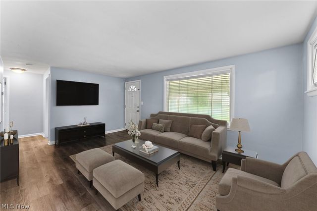 1625 Everett Avenue, Youngstown, OH 44514