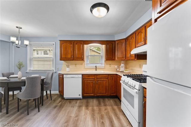 1625 Everett Avenue, Youngstown, OH 44514