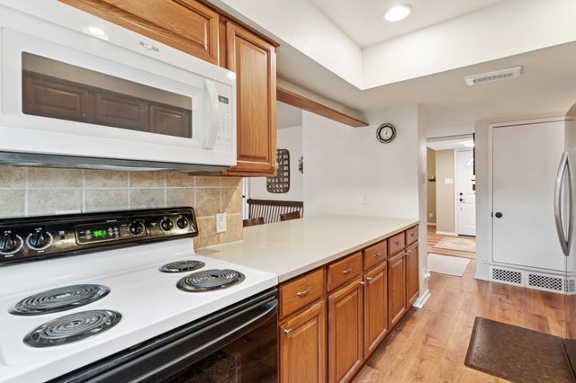 2318 Valleywood Drive, Carrollton, TX 75006