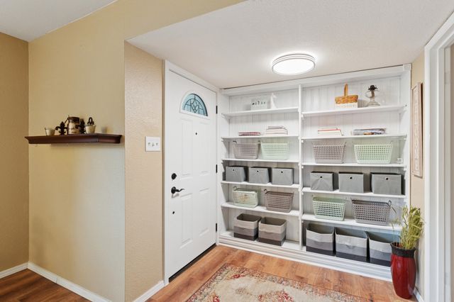 2318 Valleywood Drive, Carrollton, TX 75006