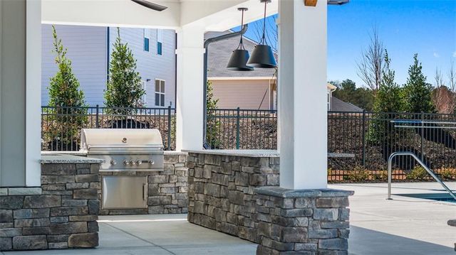 8603 SECRETARIAT Drive, Lithonia, GA 30058