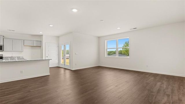8603 SECRETARIAT Drive, Lithonia, GA 30058