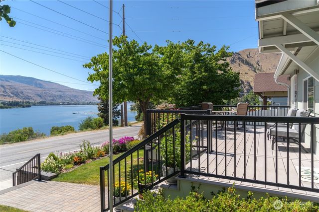 2548 Entiat Way, Entiat, WA 98822