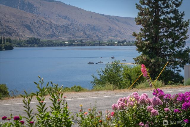 2548 Entiat Way, Entiat, WA 98822