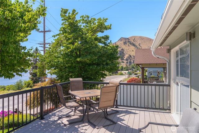 2548 Entiat Way, Entiat, WA 98822