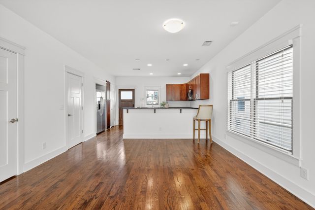 306 Artisan Ln, Nashville, TN 37204