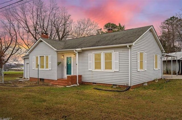 165 Lakeview Church Road, Linwood, NC 27299