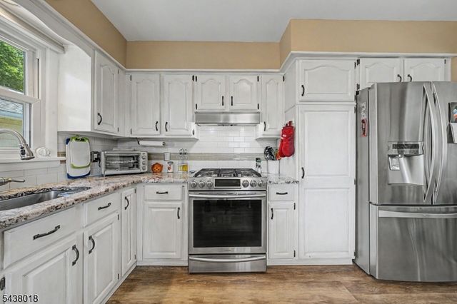 714 5Th Street, Carlstadt Boro, NJ 07072