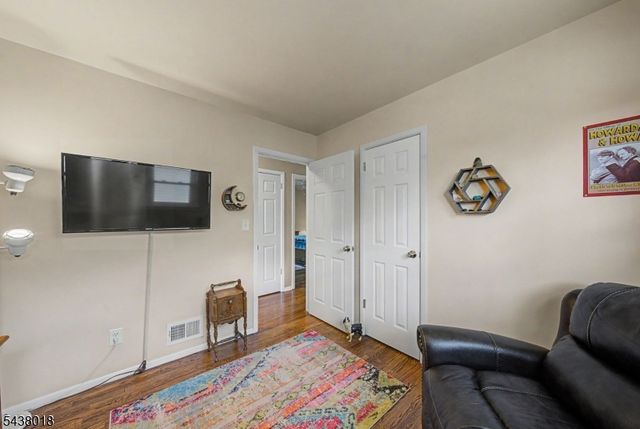 714 5Th Street, Carlstadt Boro, NJ 07072