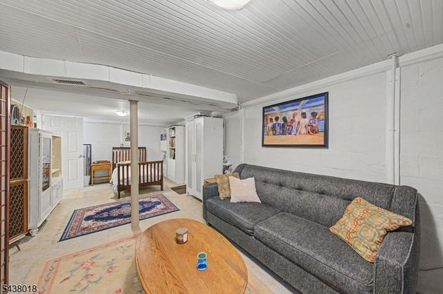 714 5Th Street, Carlstadt Boro, NJ 07072