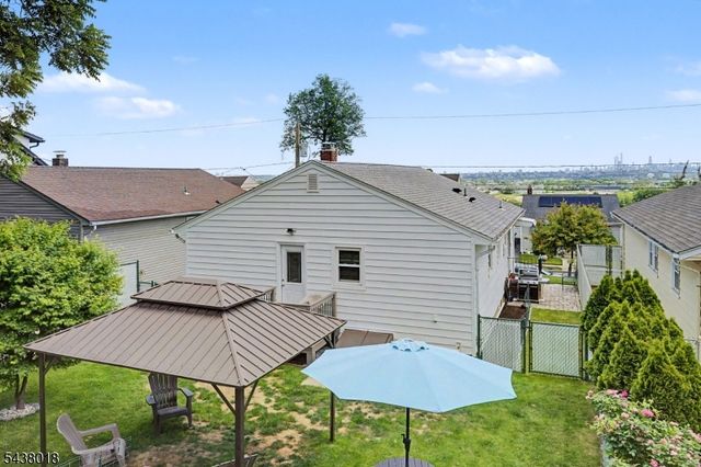 714 5Th Street, Carlstadt Boro, NJ 07072