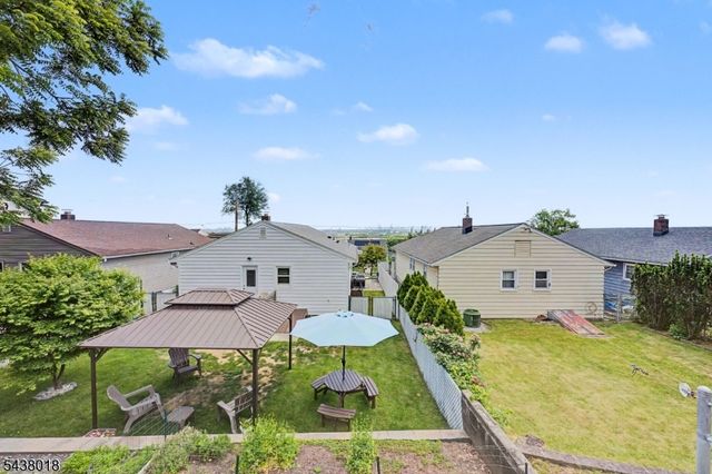 714 5Th Street, Carlstadt Boro, NJ 07072