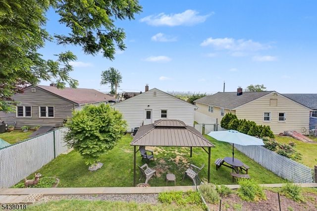 714 5Th Street, Carlstadt Boro, NJ 07072