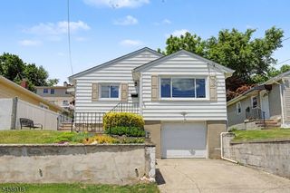 714 5Th Street, Carlstadt Boro, NJ 07072