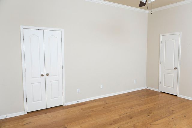 7917 Menler DR, Austin, TX 78735