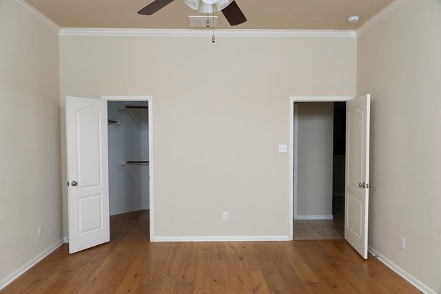 7917 Menler DR, Austin, TX 78735