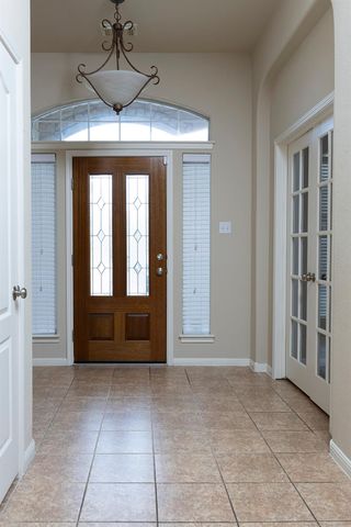 7917 Menler DR, Austin, TX 78735