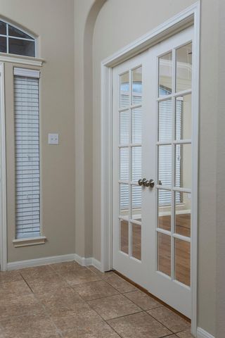 7917 Menler DR, Austin, TX 78735