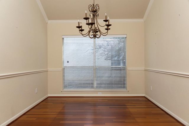 7917 Menler DR, Austin, TX 78735