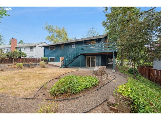 11420 Sw TIMBERLINE Dr, Beaverton, OR 97008