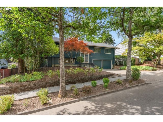 11420 Sw TIMBERLINE Dr, Beaverton, OR 97008