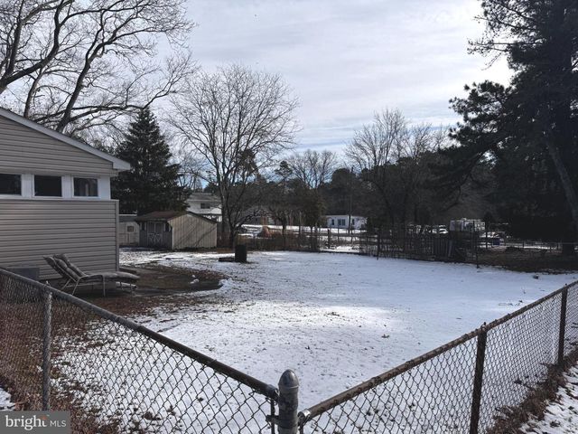 800 HICKORY AVE, Browns Mills, NJ 08015