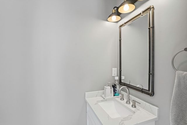 279 West Central B, Natick, MA 01760