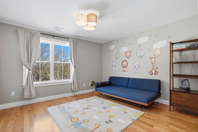 279 West Central B, Natick, MA 01760