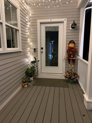 279 West Central B, Natick, MA 01760