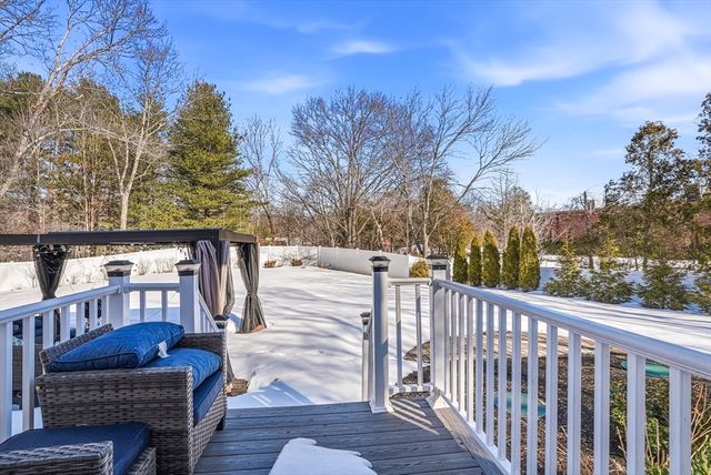 279 West Central B, Natick, MA 01760