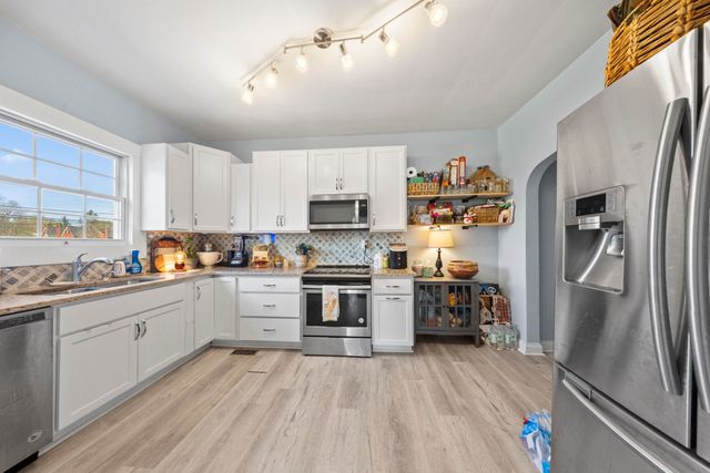 714 Bellefonte Princess Rd, Ashland, KY 41101