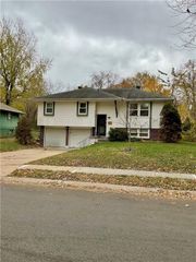 9033 E 90th Terrace, Kansas City, MO 64138