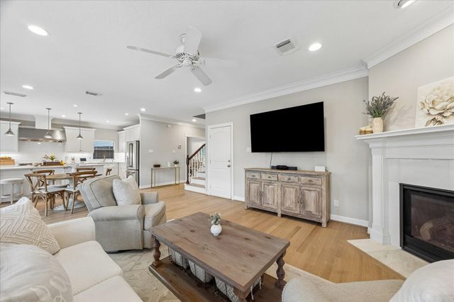 4320 Wendell Street, Bellaire, TX 77401