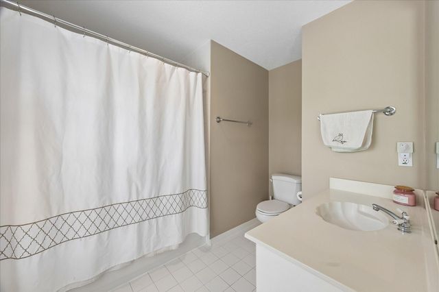 4320 Wendell Street, Bellaire, TX 77401