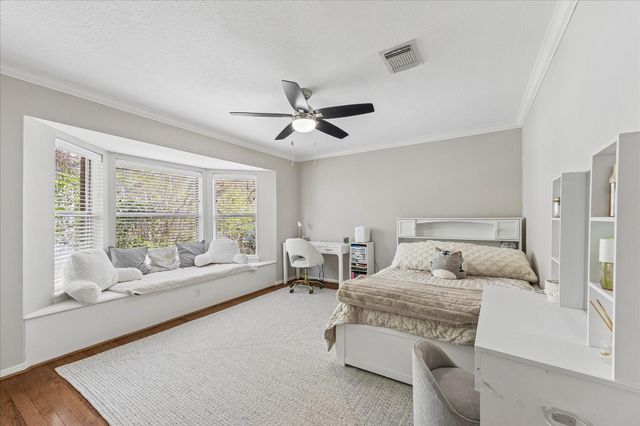 4320 Wendell Street, Bellaire, TX 77401