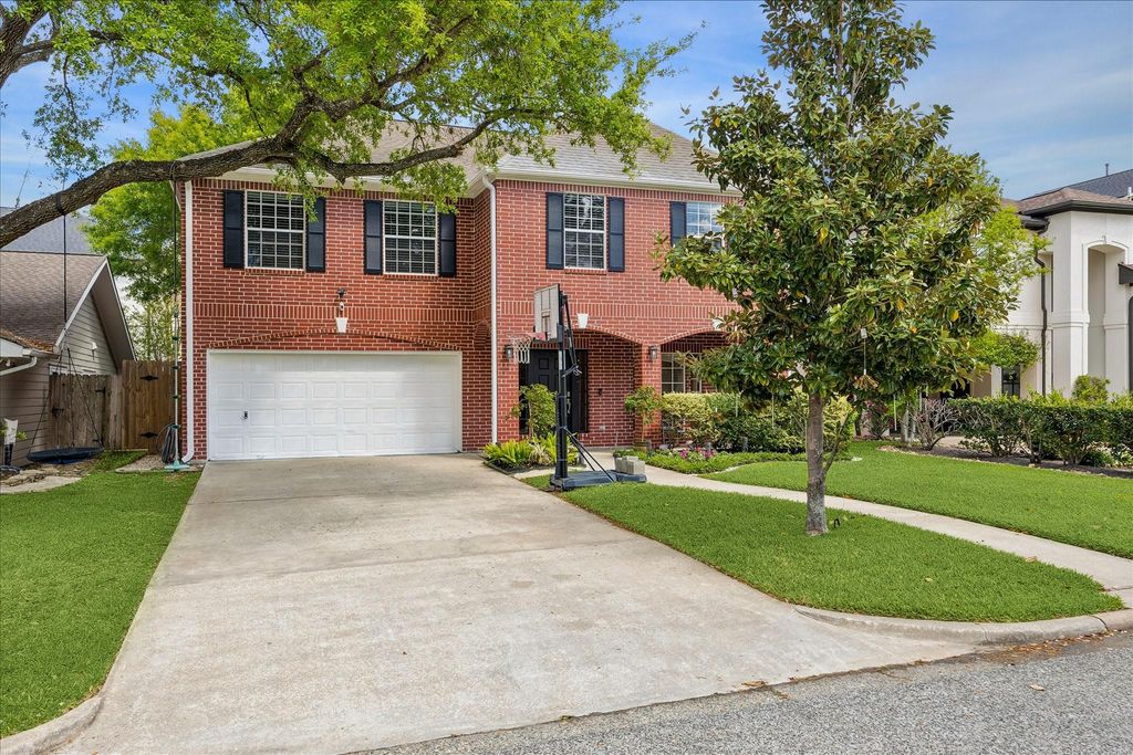 4320 Wendell Street, Bellaire, TX 77401