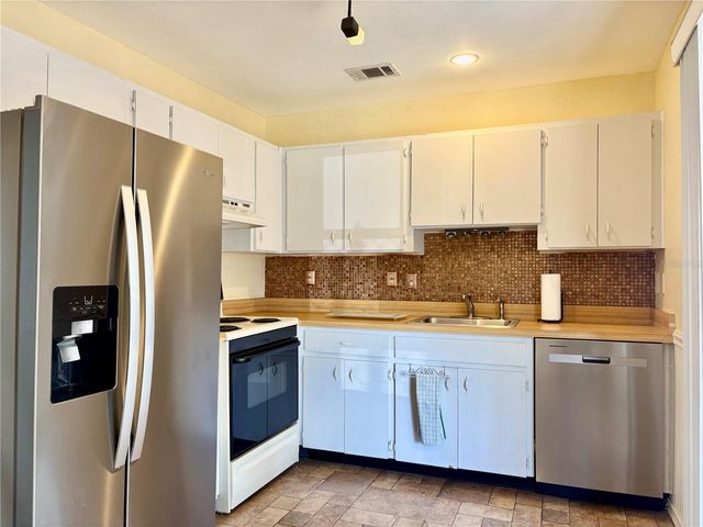 8181 MARLOW COURT, North Port, FL 34287