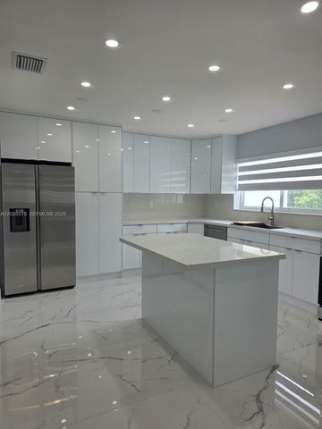 4990 NW 31st Ave, Miami, FL 33142
