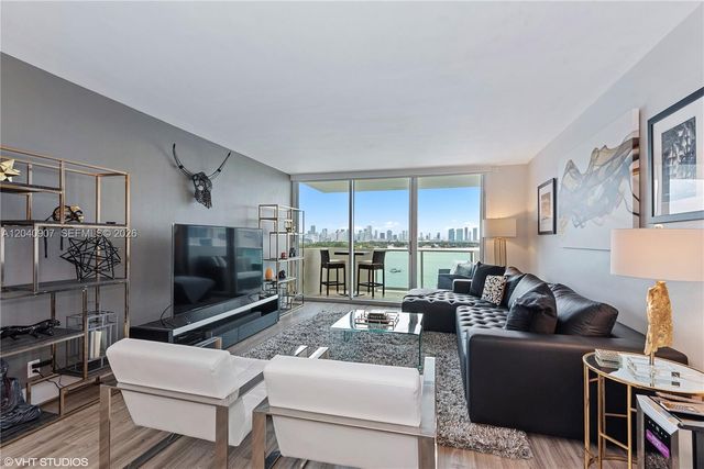 1200 W Ave 1005 1005, Miami Beach, FL 33139