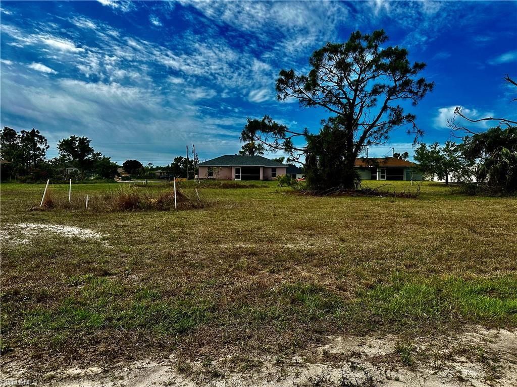 2212 NE 35th ST, CAPE CORAL, FL 33909 — exterior