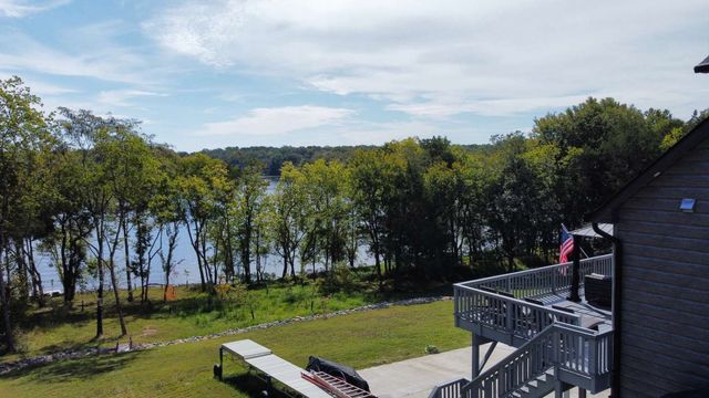 883 Newton Ln, Gallatin, TN 37066