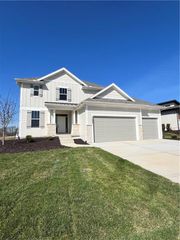 17640 High Street, Overland Park, KS 66085